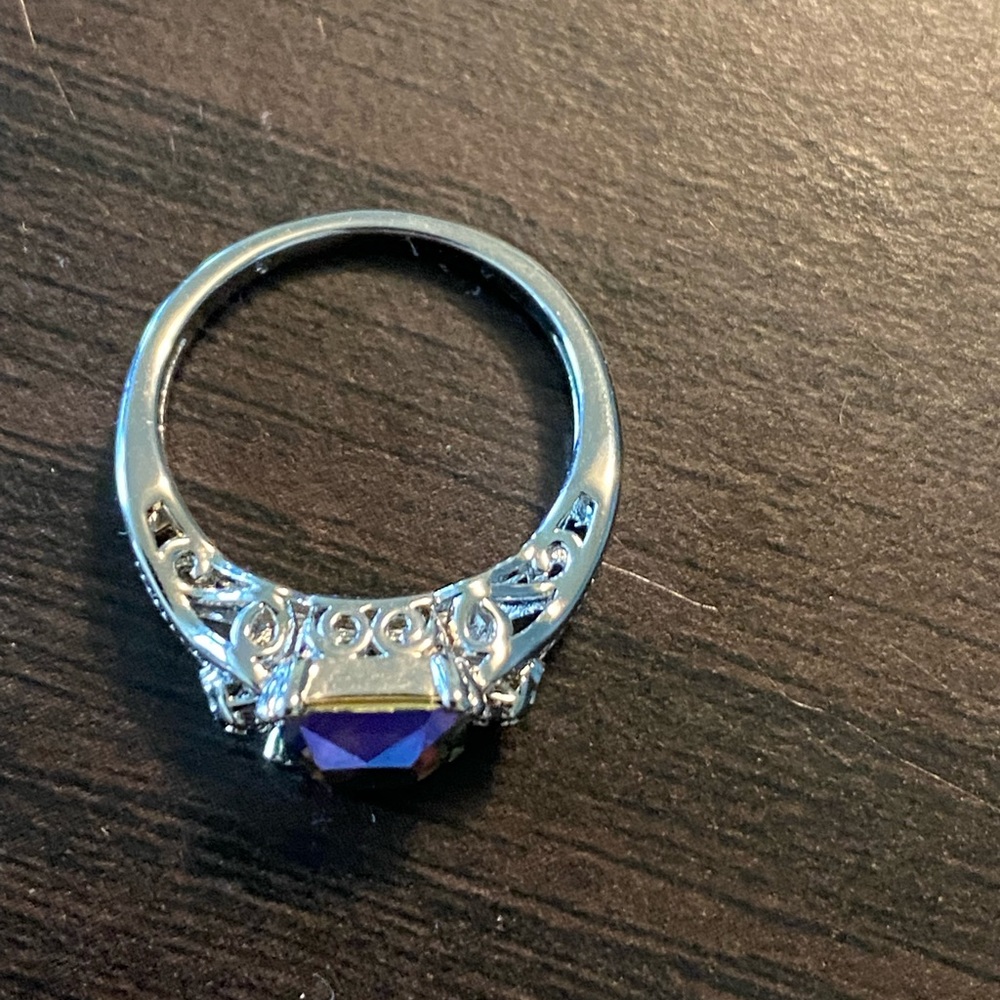 Fragrant Jewels Ring - Picture 2 of 2